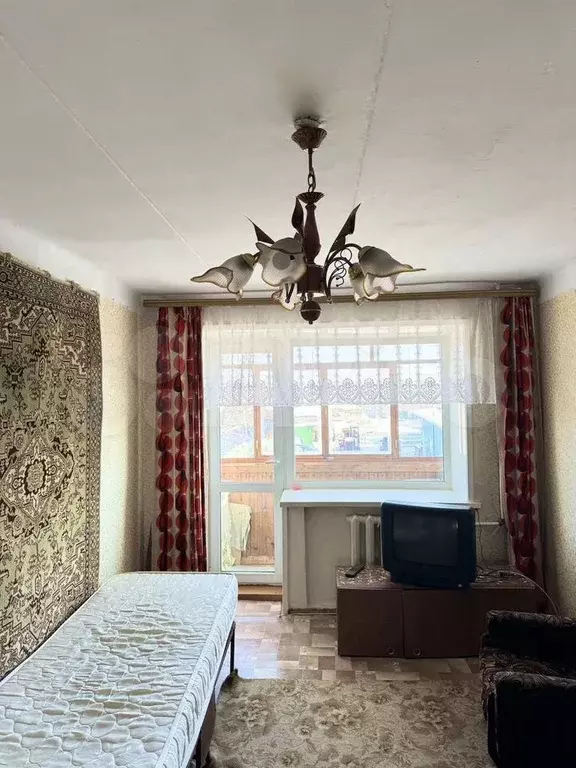 1-к. квартира, 30 м, 2/5 эт. - Фото 0