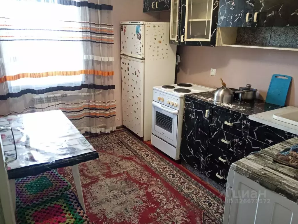 2-к кв. Хакасия, Абакан просп. Дружбы Народов, 1 (50.0 м) - Фото 0