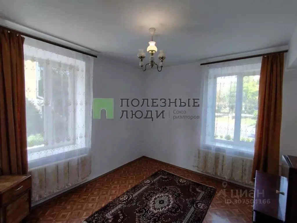 2-к кв. Орловская область, Орел Комсомольская ул., 183 (48.7 м) - Фото 0