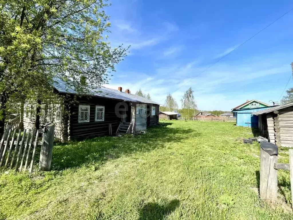 Дом в Коми, Сыктывдинский район, Лэзым муниципальное образование, с. ... - Фото 0