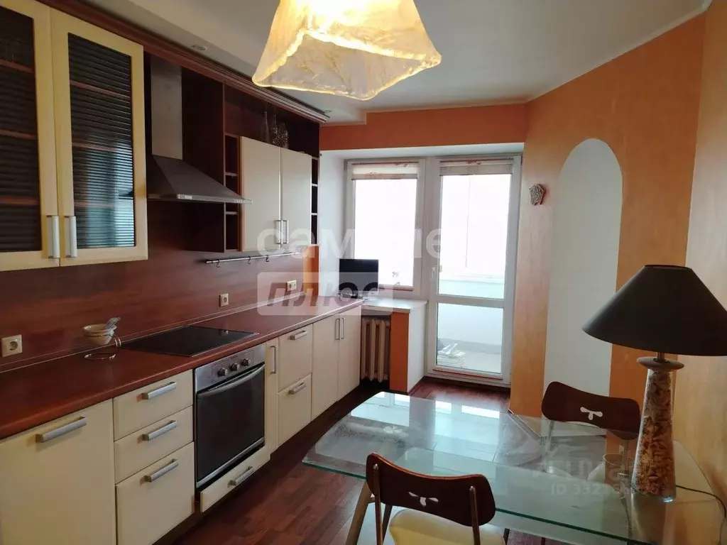 3-к кв. Башкортостан, Уфа Комсомольская ул., 24 (85.4 м) - Фото 1