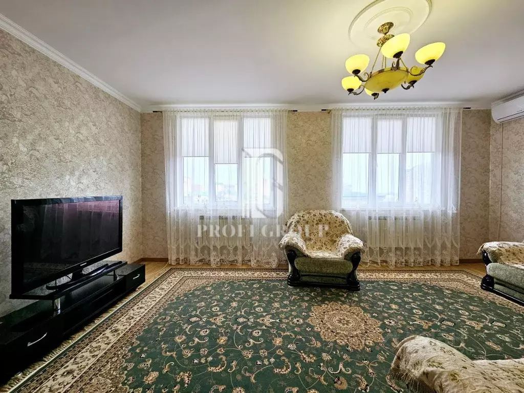 3-к кв. Дагестан, Махачкала ул. Какашуринская (87.7 м) - Фото 1
