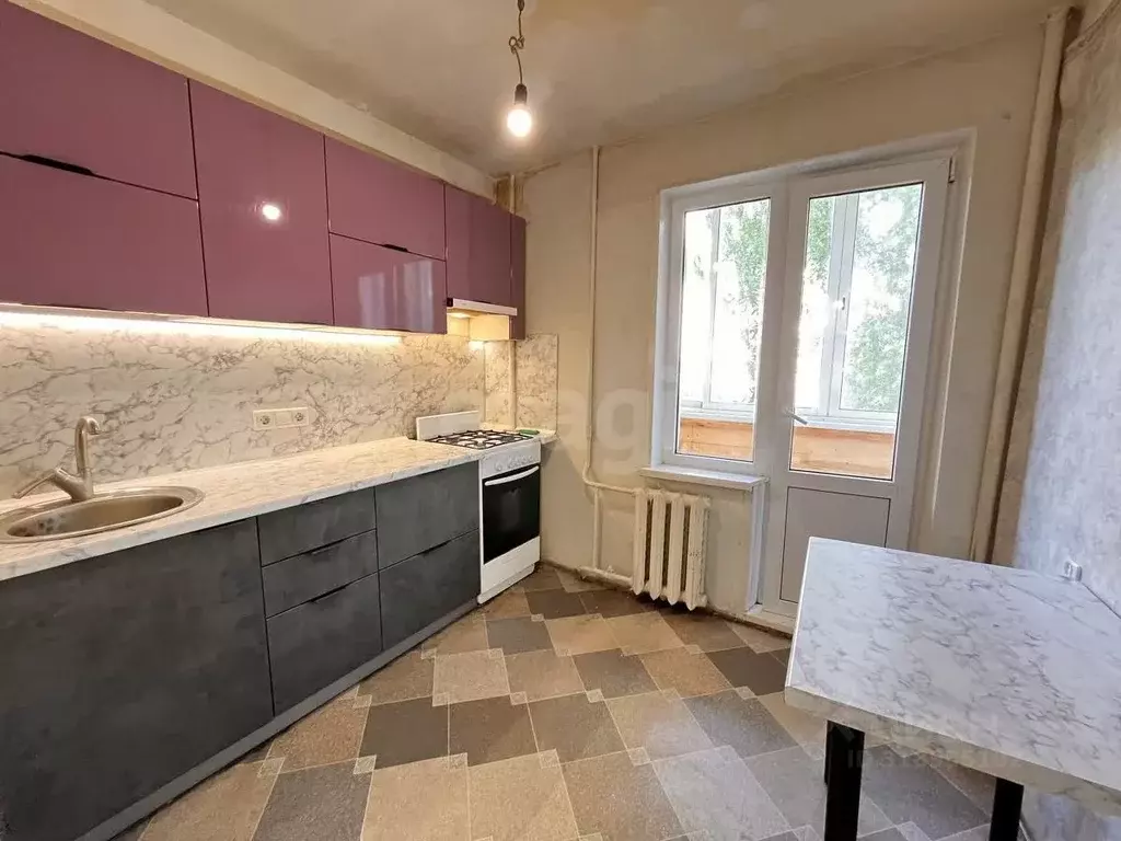 1-к кв. Удмуртия, Ижевск Майская ул., 16 (27.8 м) - Фото 0