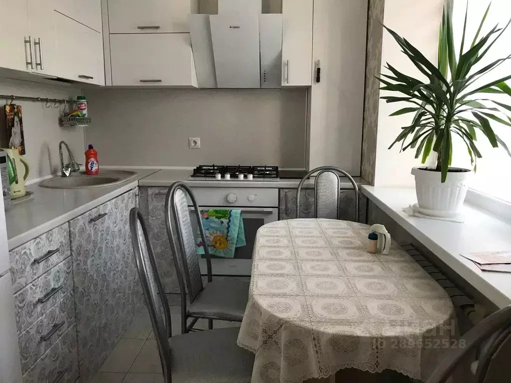 2-к кв. Ставропольский край, Минеральные Воды Советская ул., 68 (40.0 ... - Фото 1