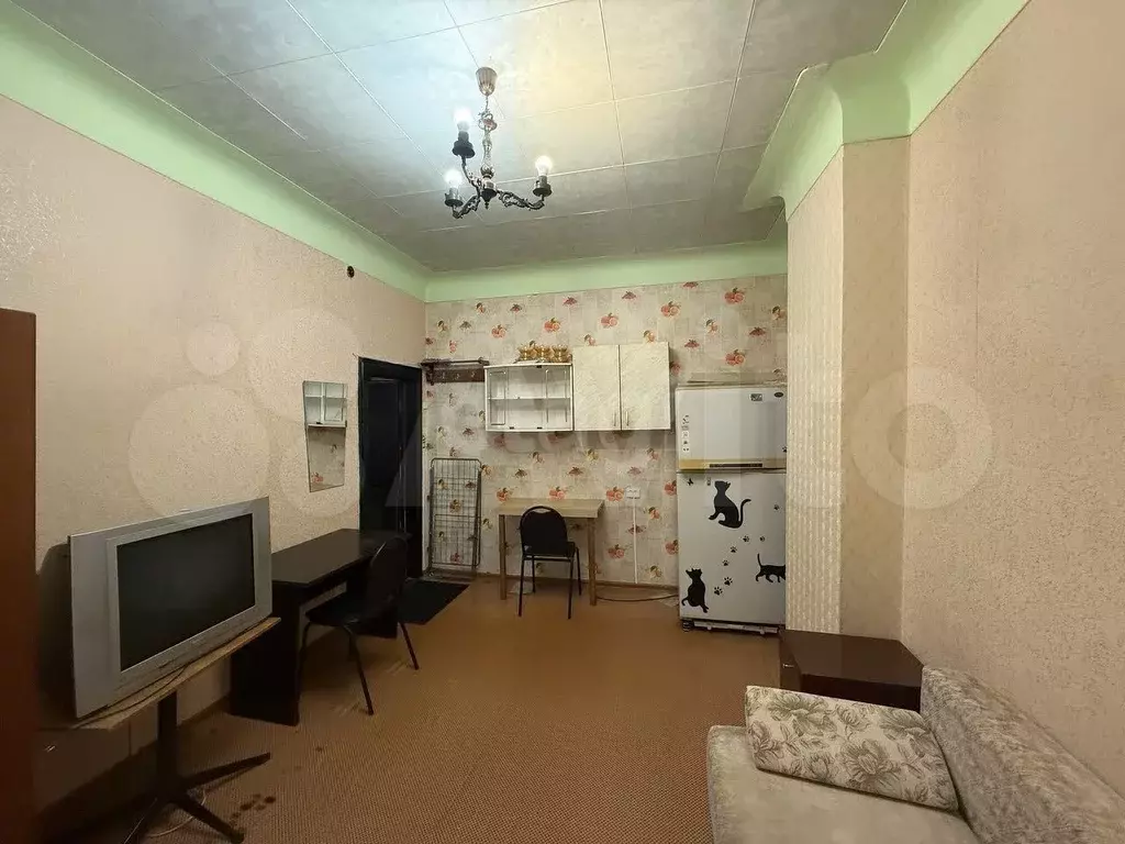 Комната 16 м в 3-к., 1/4 эт. - Фото 0