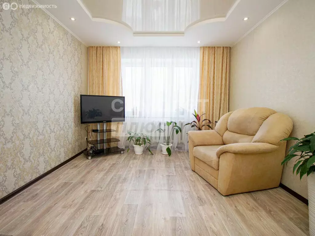 2-комнатная квартира: Ульяновск, улица Защитников Отечества, 13 (50 м) - Фото 2