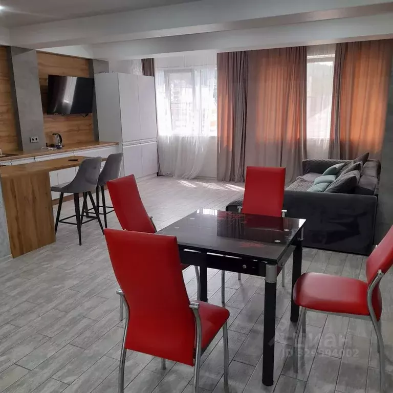 Студия Краснодарский край, Туапсе ул. Калараша, 80к6 (40.0 м) - Фото 1