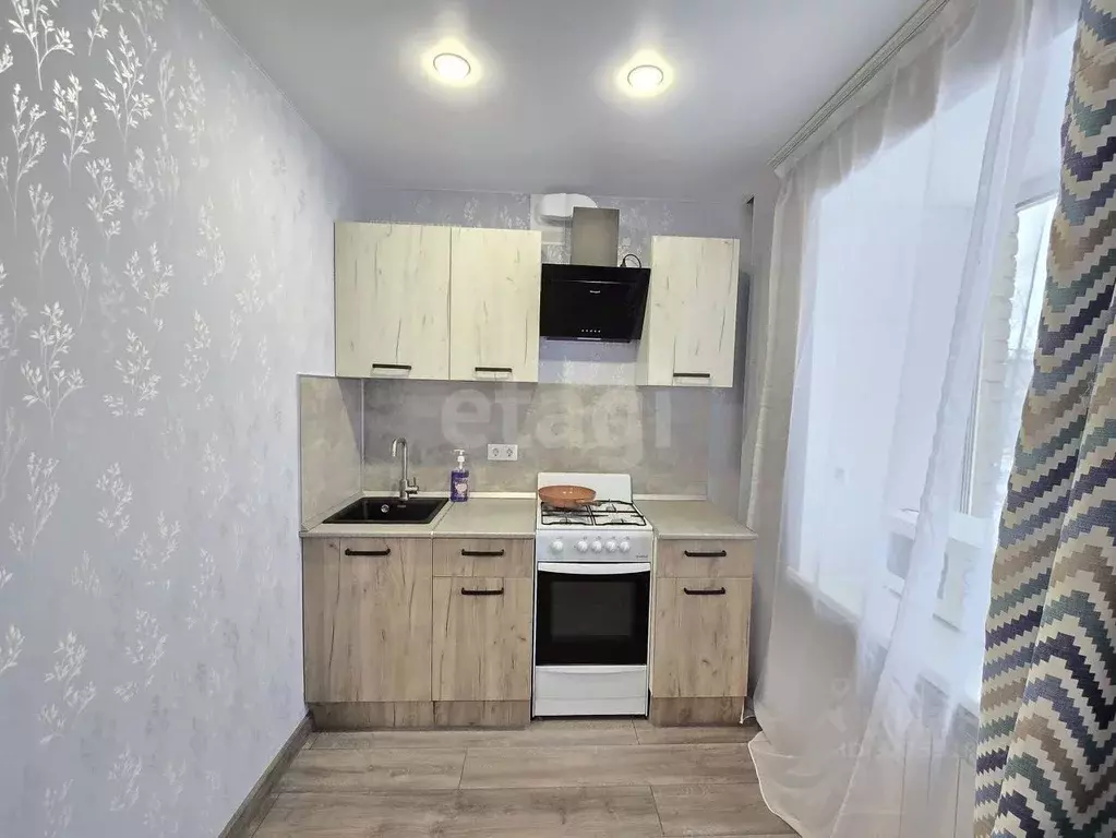 2-к кв. Вологодская область, Череповец ул. Бабушкина, 4 (44.9 м) - Фото 2