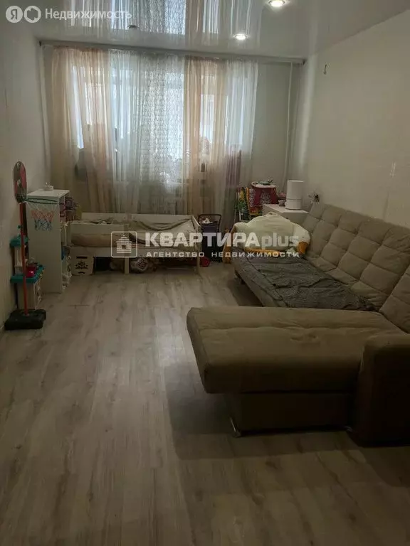 2-комнатная квартира: Невьянск, улица Ленина, 24 (44 м) - Фото 1