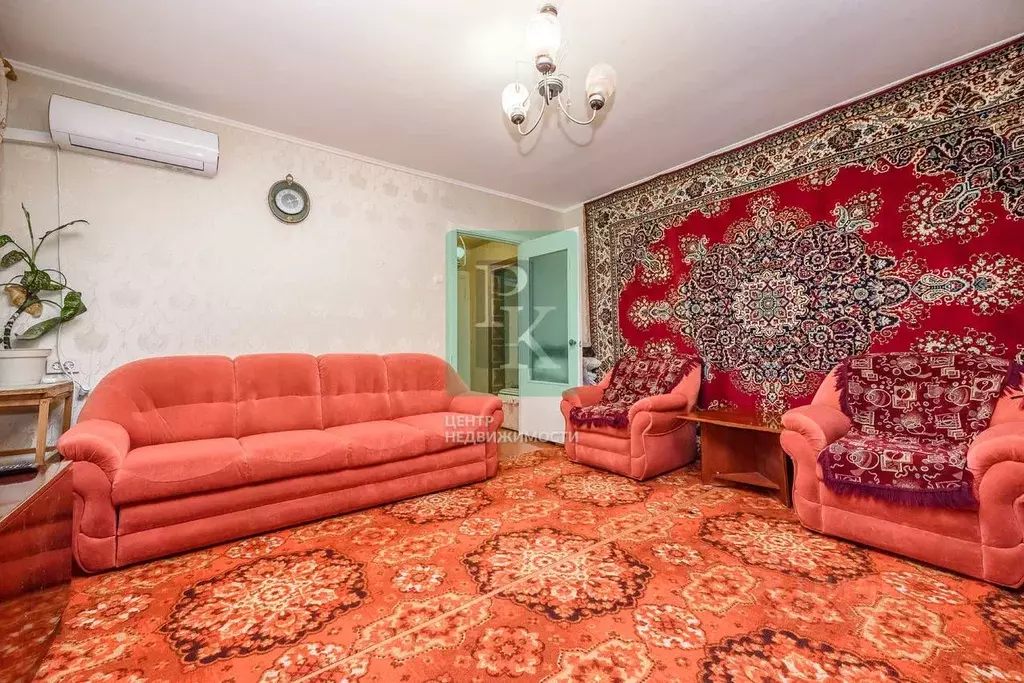 2-к кв. Севастополь просп. Героев Сталинграда, 36 (50.0 м) - Фото 1