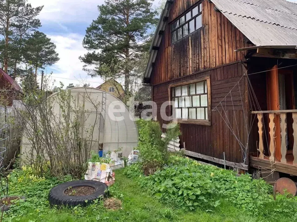 Дом в Красноярский край, Емельяновский район, Мининский сельсовет, ... - Фото 1