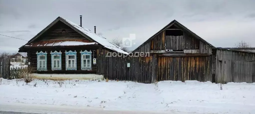 Дом в Свердловская область, Ачит пгт ул. Кусакина, 26 (50 м) - Фото 0