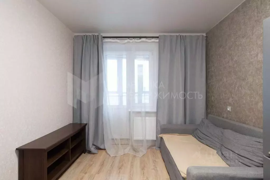 1-к кв. Тюменская область, Тюмень ул. Мельникайте, 2к13 (41.9 м) - Фото 1