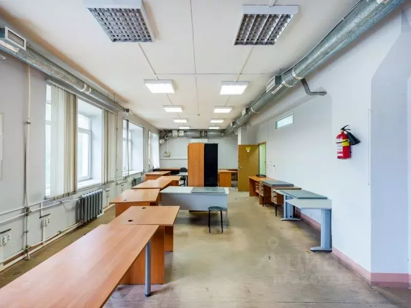 Склад в Санкт-Петербург Уральская ул., 19к8 (97 м) - Фото 1