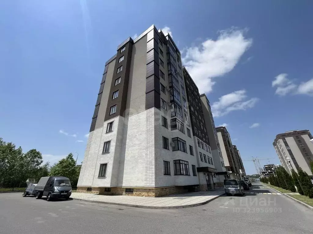 2-к кв. Северная Осетия, Владикавказ ул. Олега Кошевого, 2/2 (79.0 м) - Фото 1