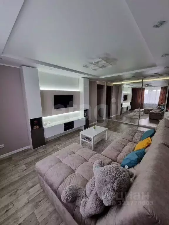 3-к кв. Белгородская область, Старый Оскол Восточный мкр, 14 (63.0 м) - Фото 1