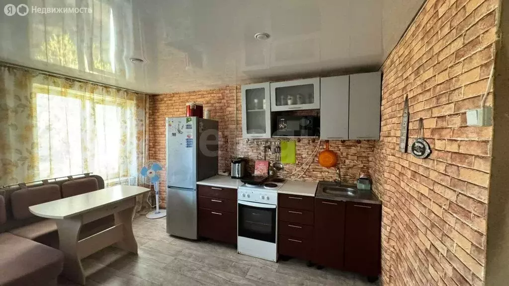 2-комнатная квартира: село Майма, улица Гидростроителей, 25 (35 м) - Фото 2