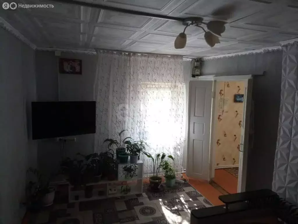 Дом в Платовка, улица Ворошилова (85 м) - Фото 1