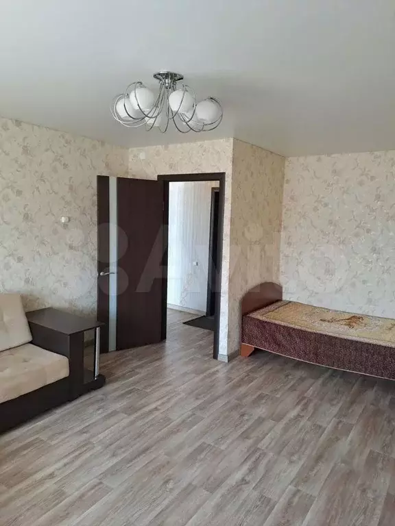 1-к. квартира, 41,7 м, 2/2 эт. - Фото 1
