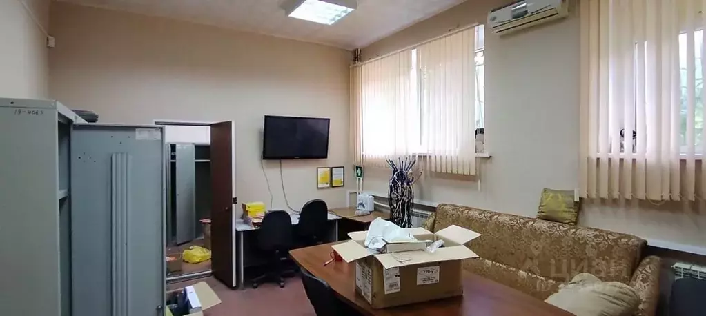 Офис в Волгоградская область, Волгоград ул. Кирова, 114 (106 м) - Фото 2