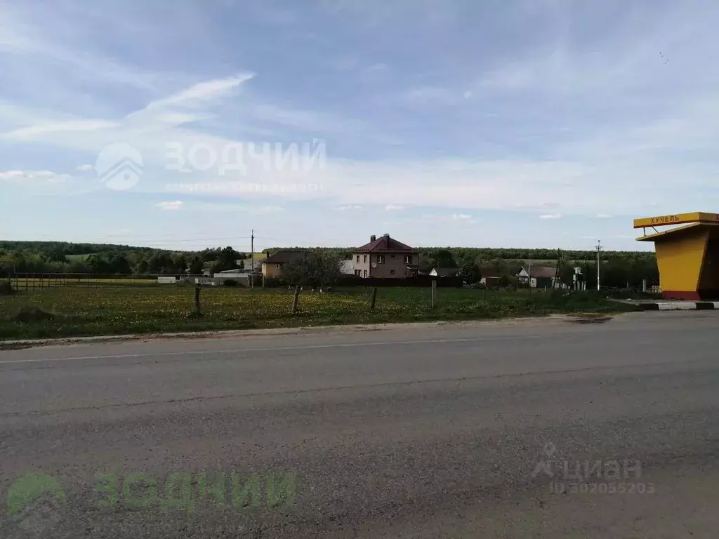 Участок в Чувашия, Канашский муниципальный округ, д. Хучель ул. ... - Фото 0