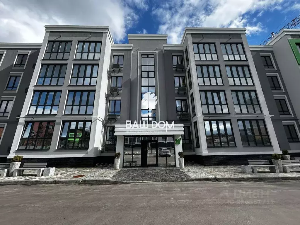 2-к кв. Брянская область, Брянск ул. Некрасова, 20А (64.1 м) - Фото 0