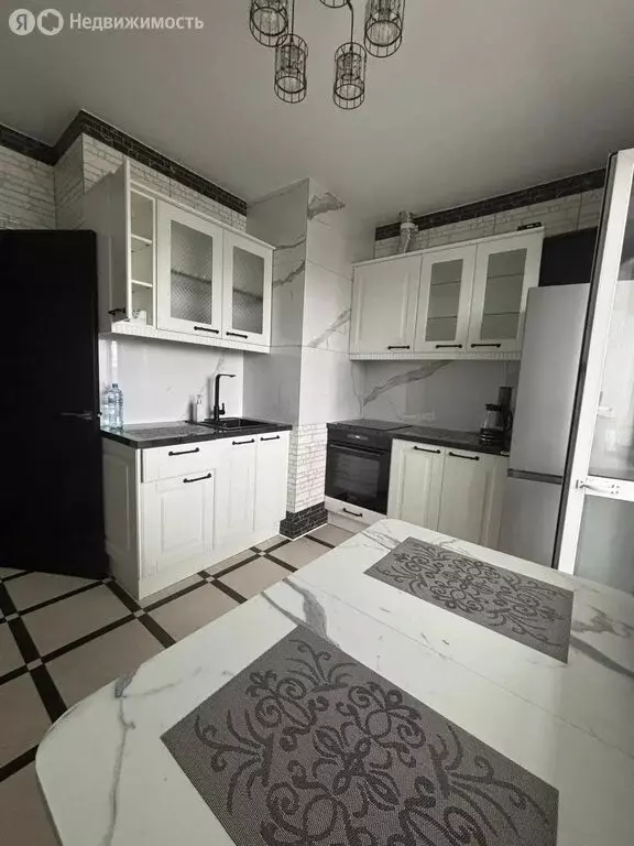 2-комнатная квартира: Нерюнгри, проспект Ленина, 12 (54.1 м) - Фото 1