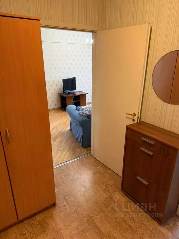 4-к кв. Тульская область, Тула Одоевское ш., 32 (58.4 м) - Фото 2