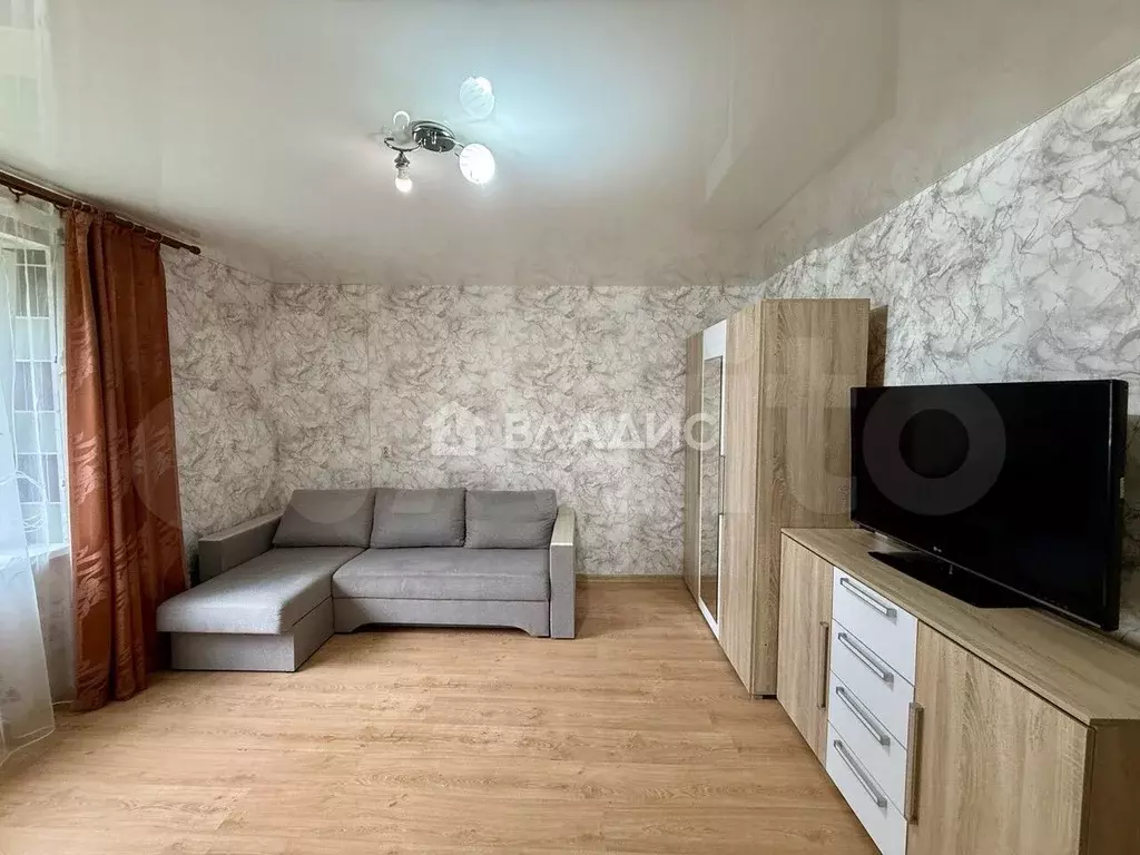 Комната 17,1 м в 3-к., 1/3 эт. - Фото 0