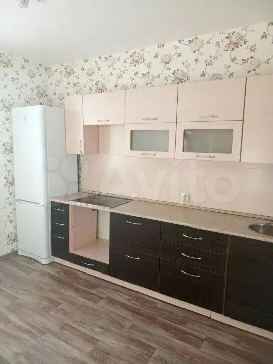 1-к. квартира, 38 м, 7/16 эт. - Фото 0