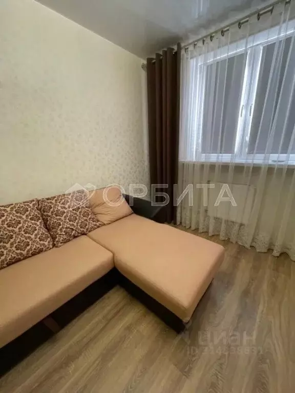 2-к кв. Тюменская область, Тюмень ул. Пермякова, 79 (47.7 м) - Фото 0