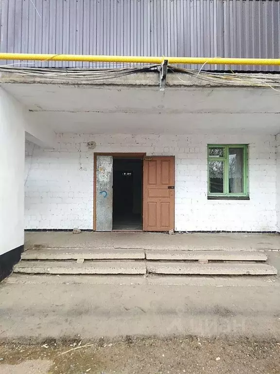 2-к кв. Оренбургская область, пос. Переволоцкий ул. Нефтяников, 1 ... - Фото 2