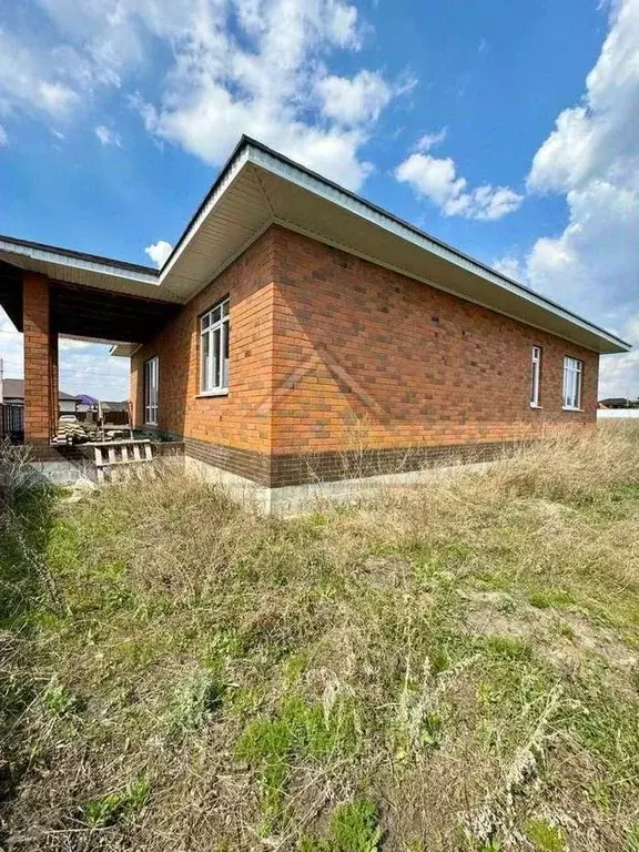 Дом в Белгородская область, Старый Оскол пер. 2-й Фестивальный, 9 (160 ... - Фото 1