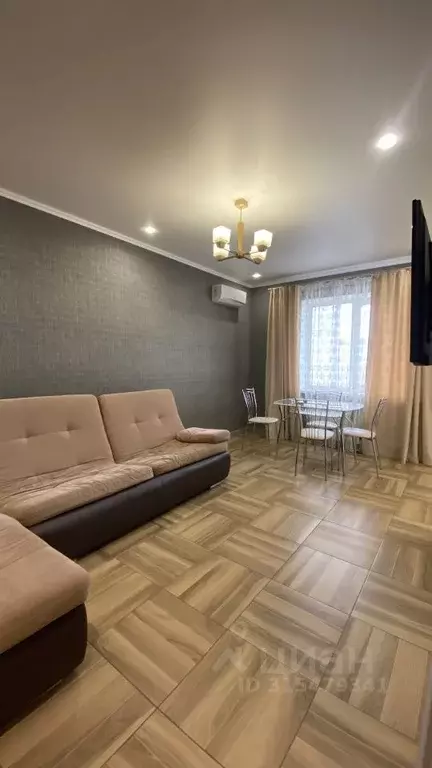 2-к кв. Белгородская область, Белгород ул. Губкина, 17и (100.0 м) - Фото 0