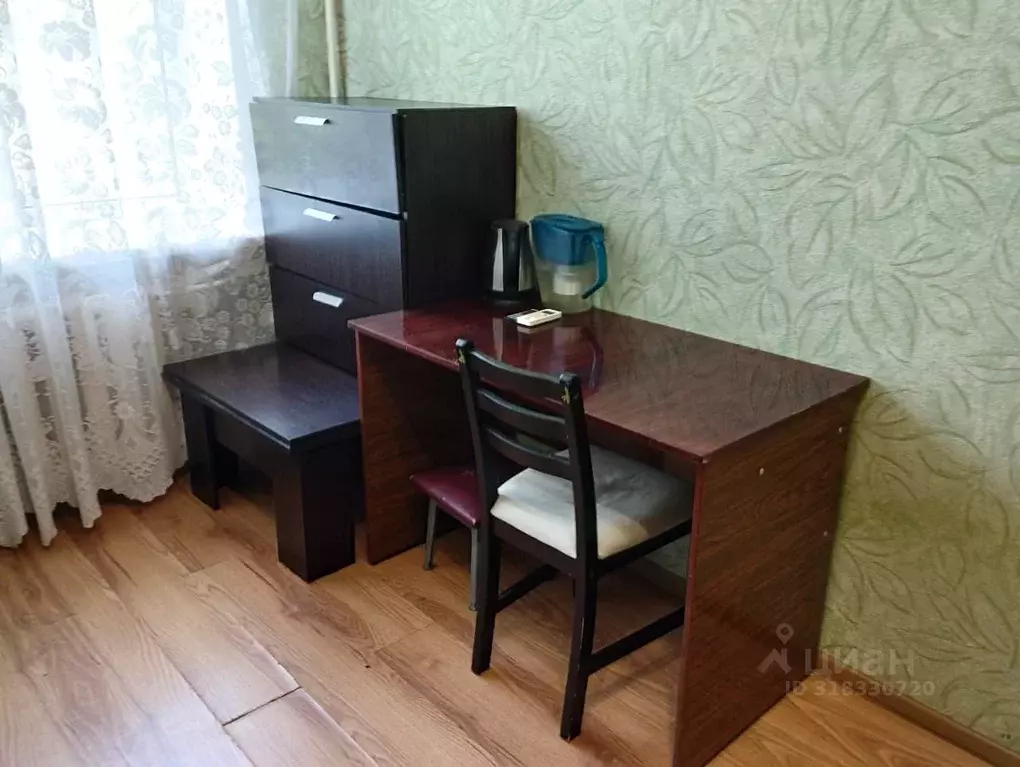 Комната Саратовская область, Саратов ул. Дома 8 Марта, 4 (15.0 м) - Фото 1