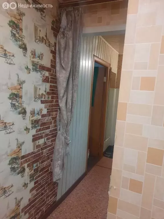 1-комнатная квартира: Жигулёвск, микрорайон В-1, 15 (30.1 м) - Фото 1