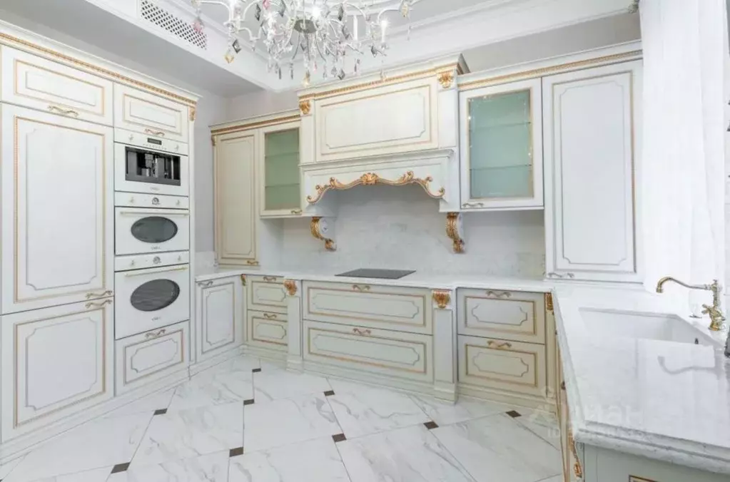 4-к кв. Санкт-Петербург Парадная ул., 3к2 (166.3 м) - Фото 1