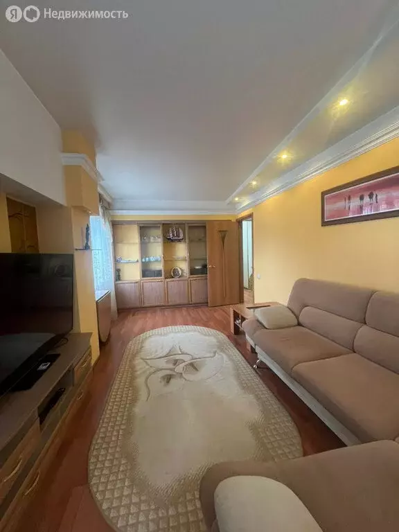 2-комнатная квартира: Петропавловск-Камчатский, улица Академика ... - Фото 0