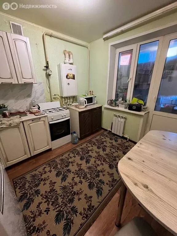 1-комнатная квартира: Ясный, улица Строителей, 13 (38 м) - Фото 1