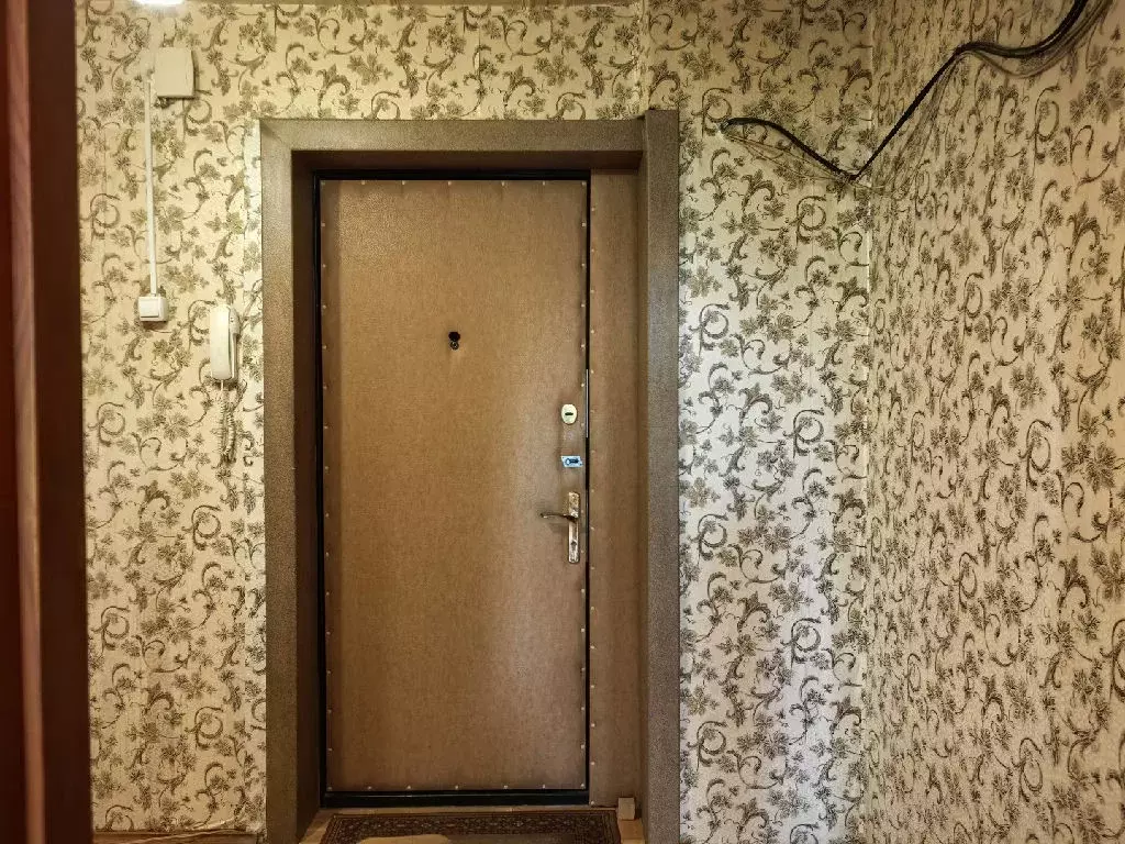 Продается 3-комнатная квартира - Фото 1