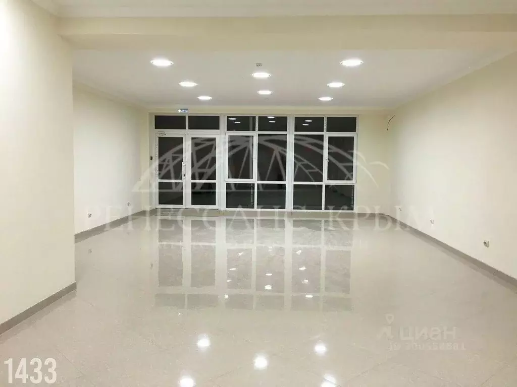 Помещение свободного назначения в Севастополь ул. Загородная Балка, 2Г ... - Фото 1