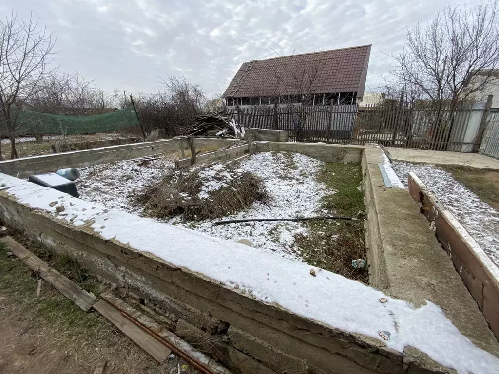 Дом в Волгоградская область, Волжский Цветущий сад СНТ, ул. Сливовая ... - Фото 1