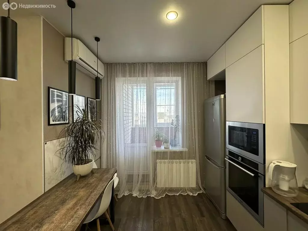 2-комнатная квартира: Волгоград, Ангарская улица, 9Г (55.8 м) - Фото 1