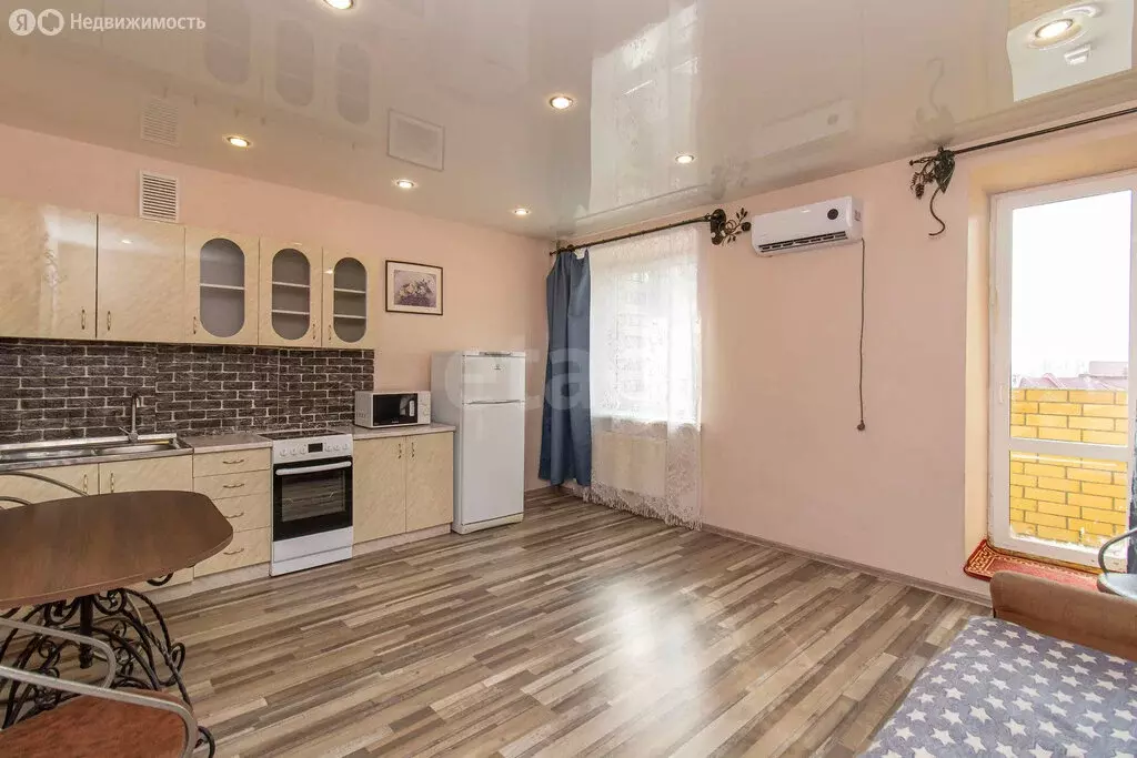 Квартира-студия: Тюмень, улица Беляева, 33к2 (27.5 м) - Фото 2