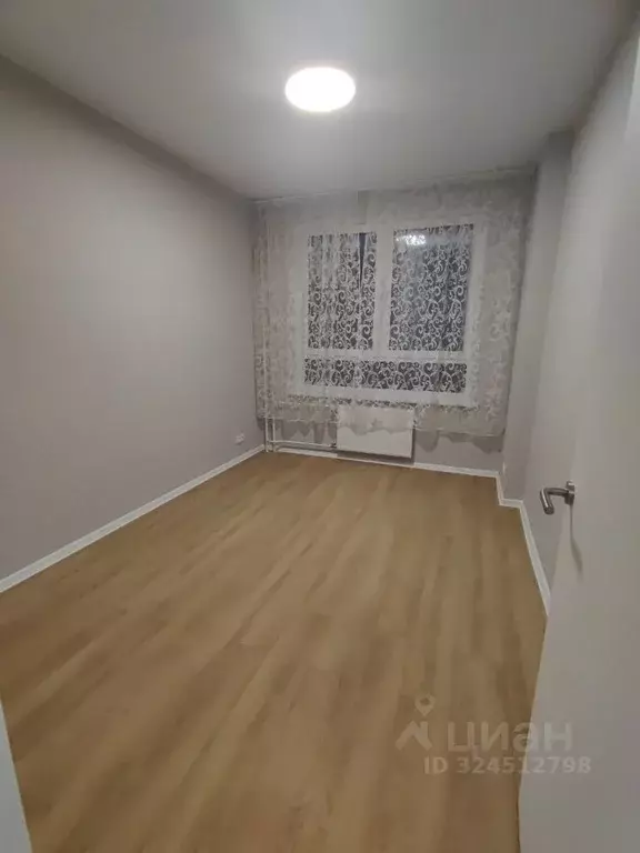 3-к кв. Московская область, Люберцы городской округ, Мирный пгт ул. ... - Фото 1