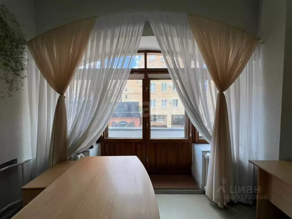 Офис в Тюменская область, Тюмень Водопроводная ул., 15 (58 м) - Фото 1