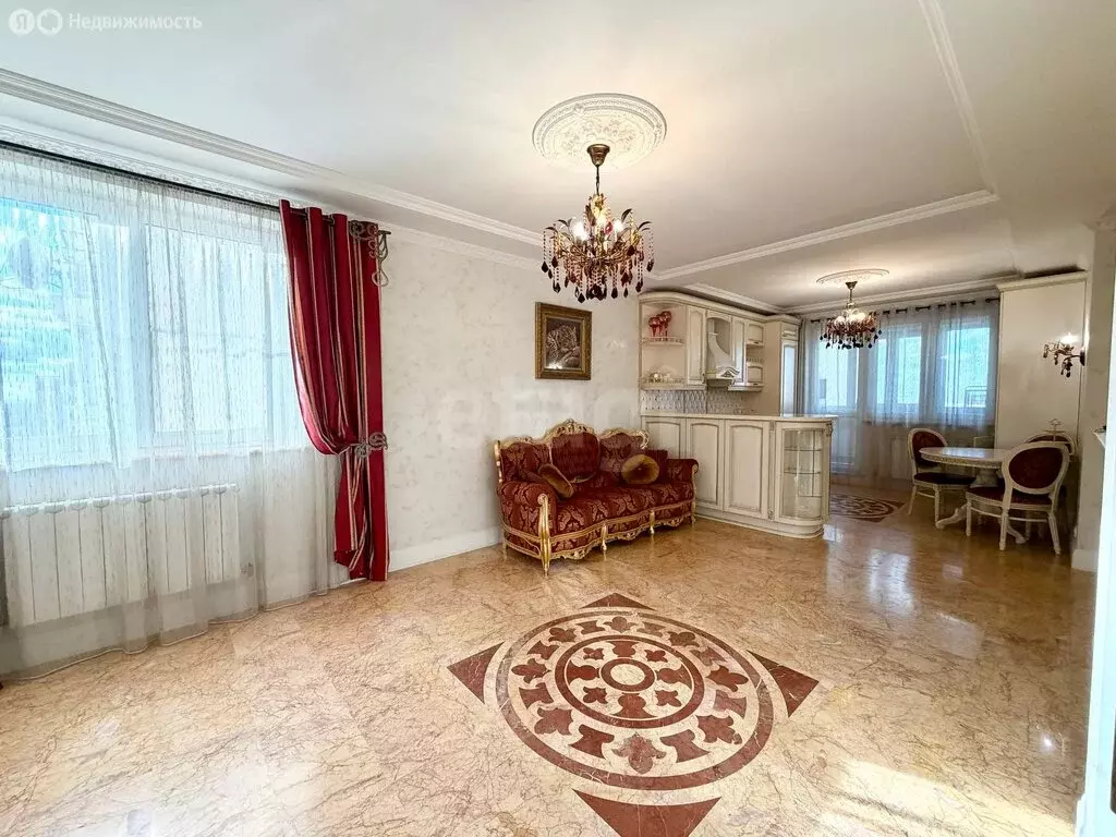 2-комнатная квартира: Раменское, улица Чугунова, 15Б (69 м) - Фото 2