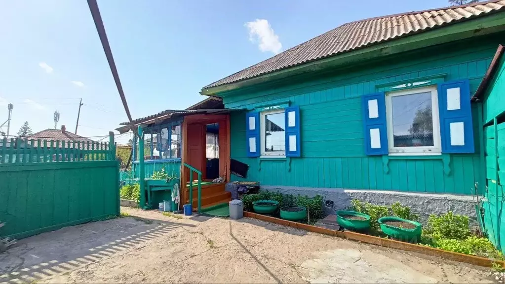 Дом в Красноярский край, Красноярск 10-я Продольная ул., 25 (73 м) - Фото 0