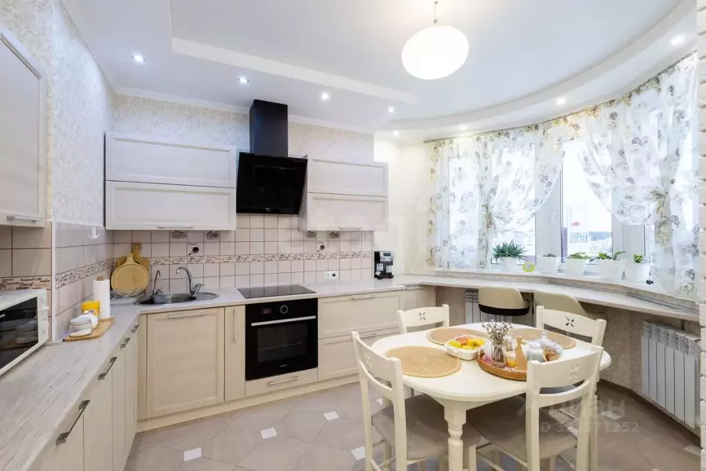 3-к кв. Ханты-Мансийский АО, Ханты-Мансийск ул. Строителей, 123 (72.1 ... - Фото 1