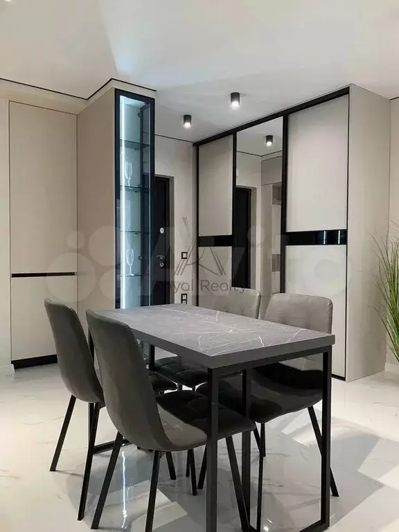 3-к. квартира, 76 м, 3/6 эт. - Фото 0